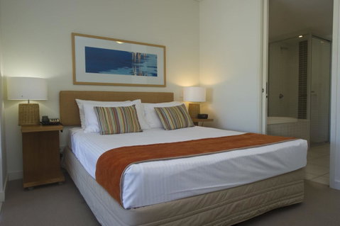 Blue On Blue Superior Studio Room 1241 - Accommodation Australia 3