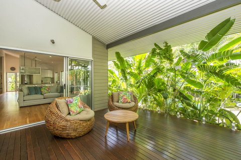 Whispering Palms - Accommodation Australia 18