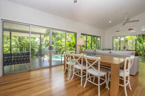 Whispering Palms - Accommodation Australia 16