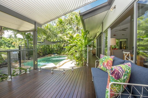 Whispering Palms - Accommodation Australia 4