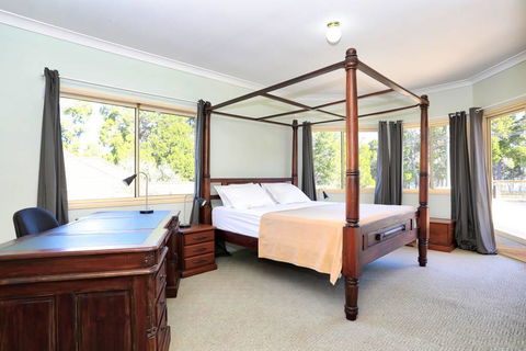 Waterfront At White Patch - Accommodation Australia 26