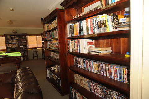 Waterfront At White Patch - Accommodation Australia 11