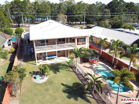 Waterfront At White Patch - Accommodation Australia 32