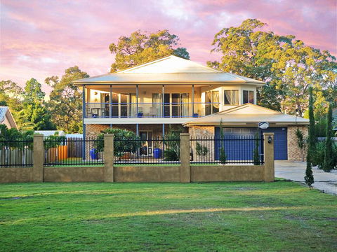 Waterfront At White Patch - Accommodation Australia 2