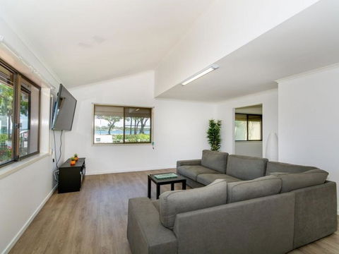 Island Homestay - Accommodation Australia 5
