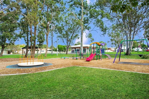 Lowset Sweetie, Central To Everything - Partridge St, Bongaree - Accommodation Australia 17