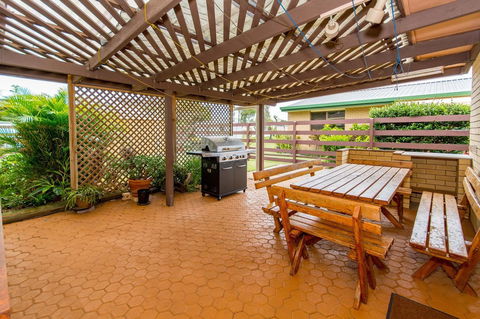 Lowset Sweetie, Central To Everything - Partridge St, Bongaree - Accommodation Australia 8