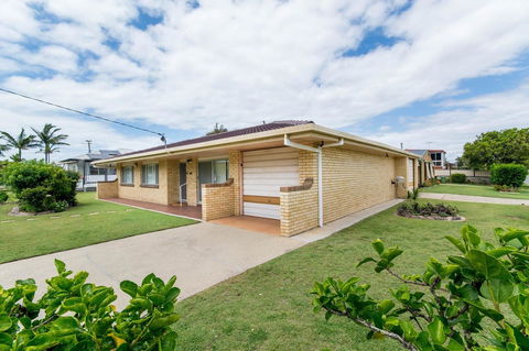 Lowset Sweetie, Central To Everything - Partridge St, Bongaree - Accommodation Australia 0