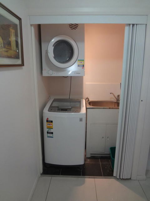 Keith's Sister - Accommodation Australia 34
