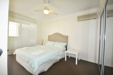 Ocean Wave - Accommodation Australia 12