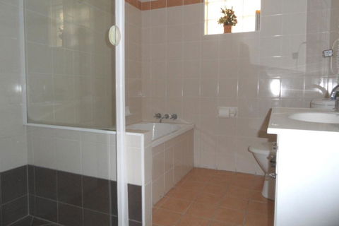 Sylvan Beach Resort - Accommodation Australia 30