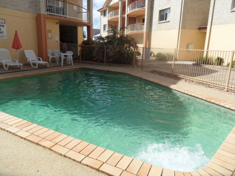 Sylvan Beach Resort - Accommodation Australia 3