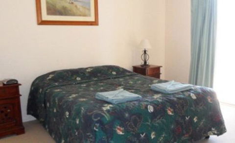 Sylvan Beach Resort - Accommodation Australia 13