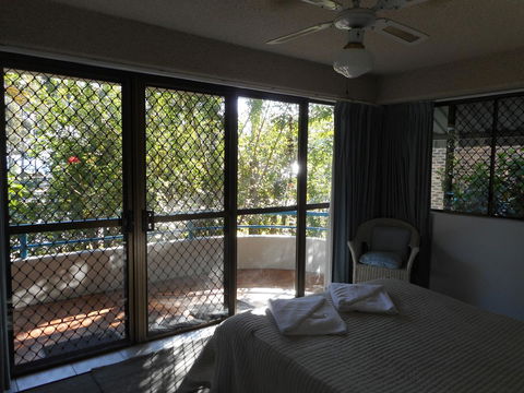 Placid Waters Holiday Apartments - Accommodation Australia 15