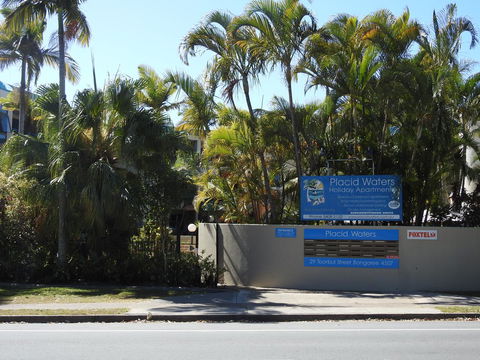 Placid Waters Holiday Apartments - Accommodation Australia 1
