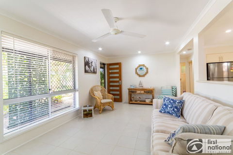 Kokomo, Thats Where We Want To Go - Bellara - Accommodation Australia 4