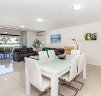 First Floor Air Conditioned Free Wi-Fi - Accommodation Australia