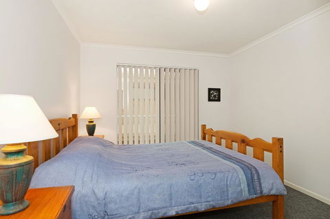 LISTEN TO THE SURF From Rickman Pde, Woorim - Accommodation Australia 6