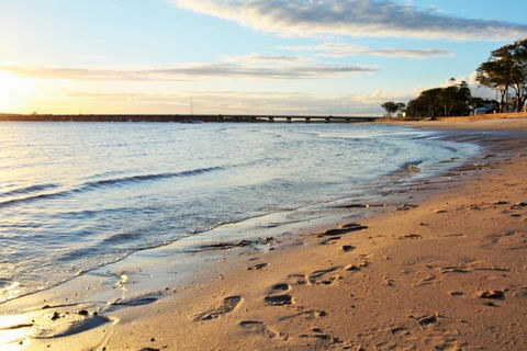 Spacious Unit With Views Of Pumicestone - Wattle Ave, Bongaree - Accommodation Australia 11
