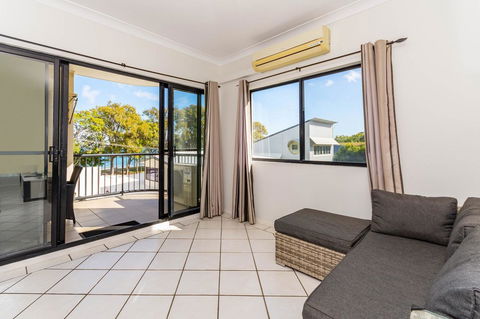 Waterfront Views From Private Rooftop Balcony - Bayview South Esp, Bongaree - Accommodation Australia 4