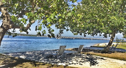 Pet Friendly Cottage In The Heart Of Bribie - Wirraway St, Bongaree - Accommodation Australia 3