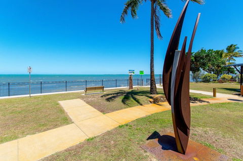 Great Views, Ground Floor Unit Clearview Apartments South Esplande, Bongaree - Accommodation Australia 2
