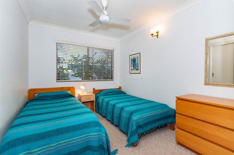 Great Views, Ground Floor Unit Clearview Apartments South Esplande, Bongaree - Accommodation Australia 6