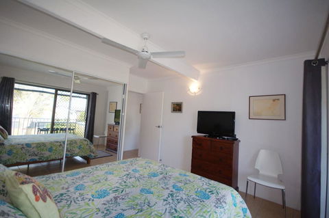 Bird Song - Accommodation Australia 13