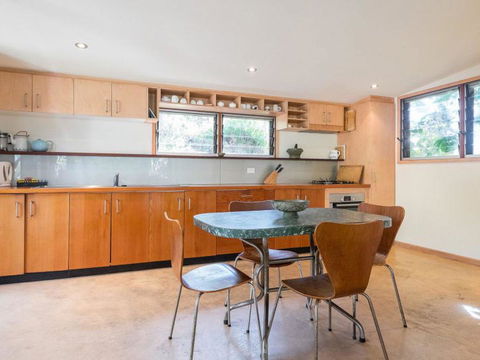 Laguna House - Accommodation Australia 11