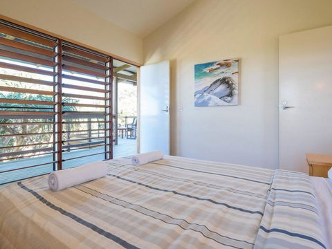Laguna House - Accommodation Australia 13