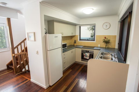 Point Break Beach House - Accommodation Australia 4