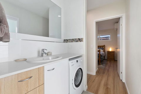 Day Dreaming - Accommodation Australia 2