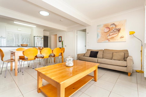 Seychelles Down - Accommodation Australia 10