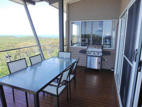 Blue Water Views 1 - Accommodation Australia 14
