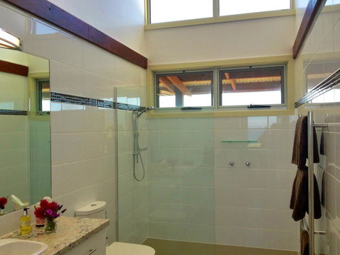 Turnstone Beach House - Accommodation Australia 7