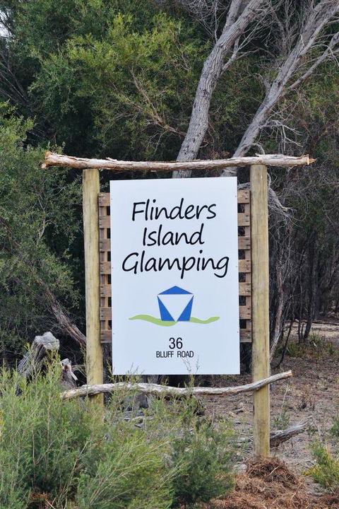 Flinders Island Glamping - Bed n Breakfasts 18