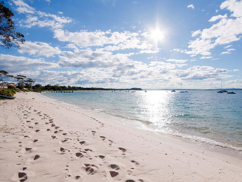 'Beachside' Shoal Bay, Unit 4 - Local Tourism 1