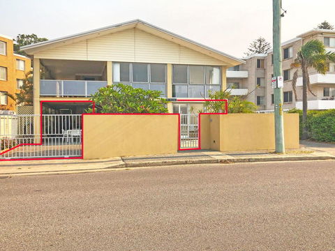 'Mooring One Downstairs', 23 Shoal Bay Rd - Fantastic Ground Floor Duplex With Views, WIFI And Air Conditioning - Accommodation Australia 0