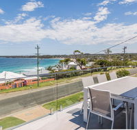 'Salt  Light' Mollymook - Accommodation Australia