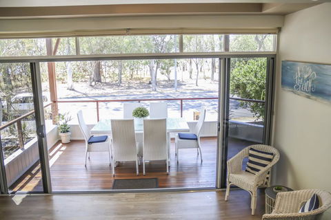 'Top Tier' Dog Friendly Holiday Home - Accommodation Australia 0