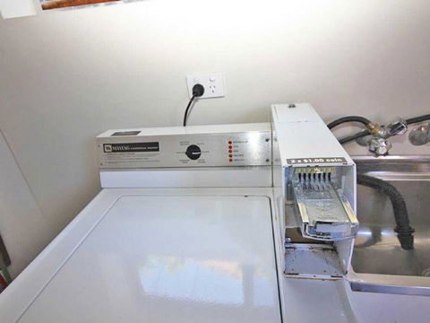 1 'Fiddlers Green' 62 Magnus Street - Ground Floor Unit Close To CBD - Accommodation Australia 3