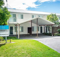 1 'Florida' 5 Lillian Street - 2 min walk to beach shops  restaurants - Accommodation Australia