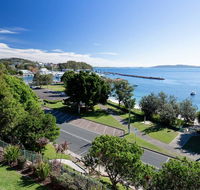 1 'Kiah' 53 Victoria Parade - stunning views wifi aircon just across the road to the water - Accommodation Australia