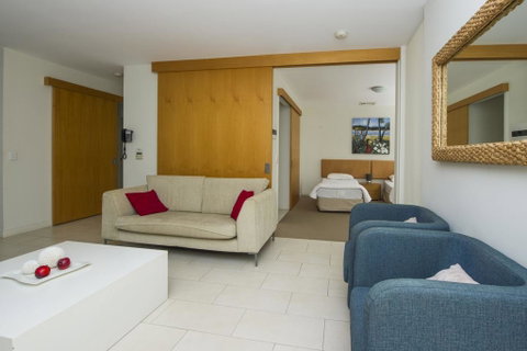 1 Bright Point Apartment 1502 - Accommodation Australia 2