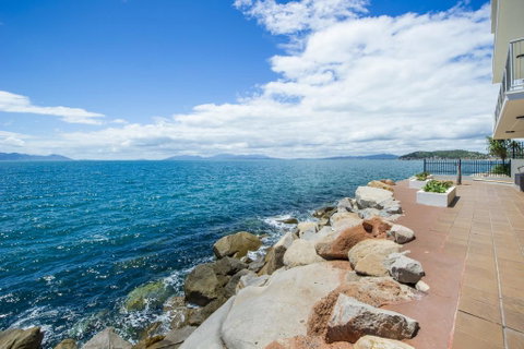 1 Bright Point Apartment 5402 - Accommodation Australia 3