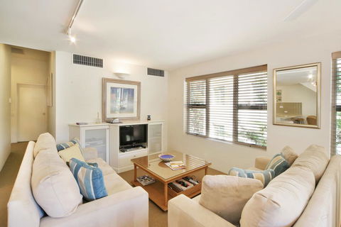 10 Alderly - Australia Shopping 3
