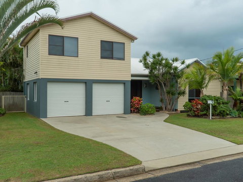 10 Bellgrove Street - Sawtell, NSW - Local Tourism 0