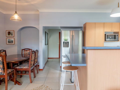 10 Bellgrove Street - Sawtell, NSW - Local Tourism 3