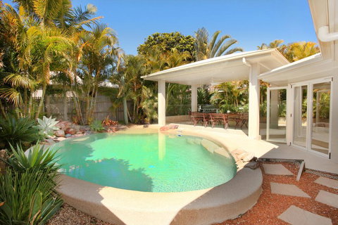 11 Dalmor Court, Coolum Beach - Pet Friendly, Linen Supplied, 500 BOND - Australia Shopping 1