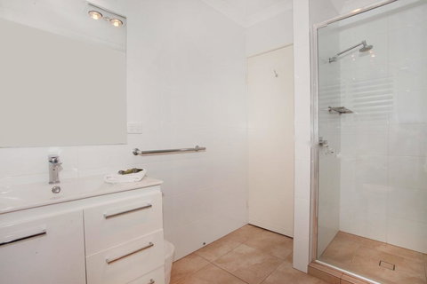 11 Dalmor Court, Coolum Beach - Pet Friendly, Linen Supplied, 500 BOND - Australia Shopping 3